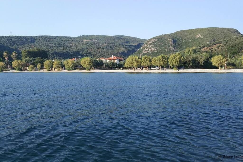 Zephyr Guest House Lefokastro Buitenkant foto