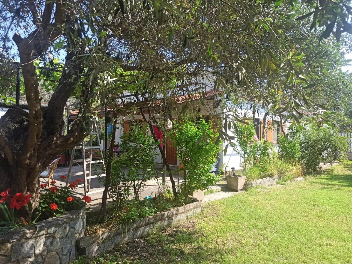 Zephyr Guest House Lefokastro Buitenkant foto